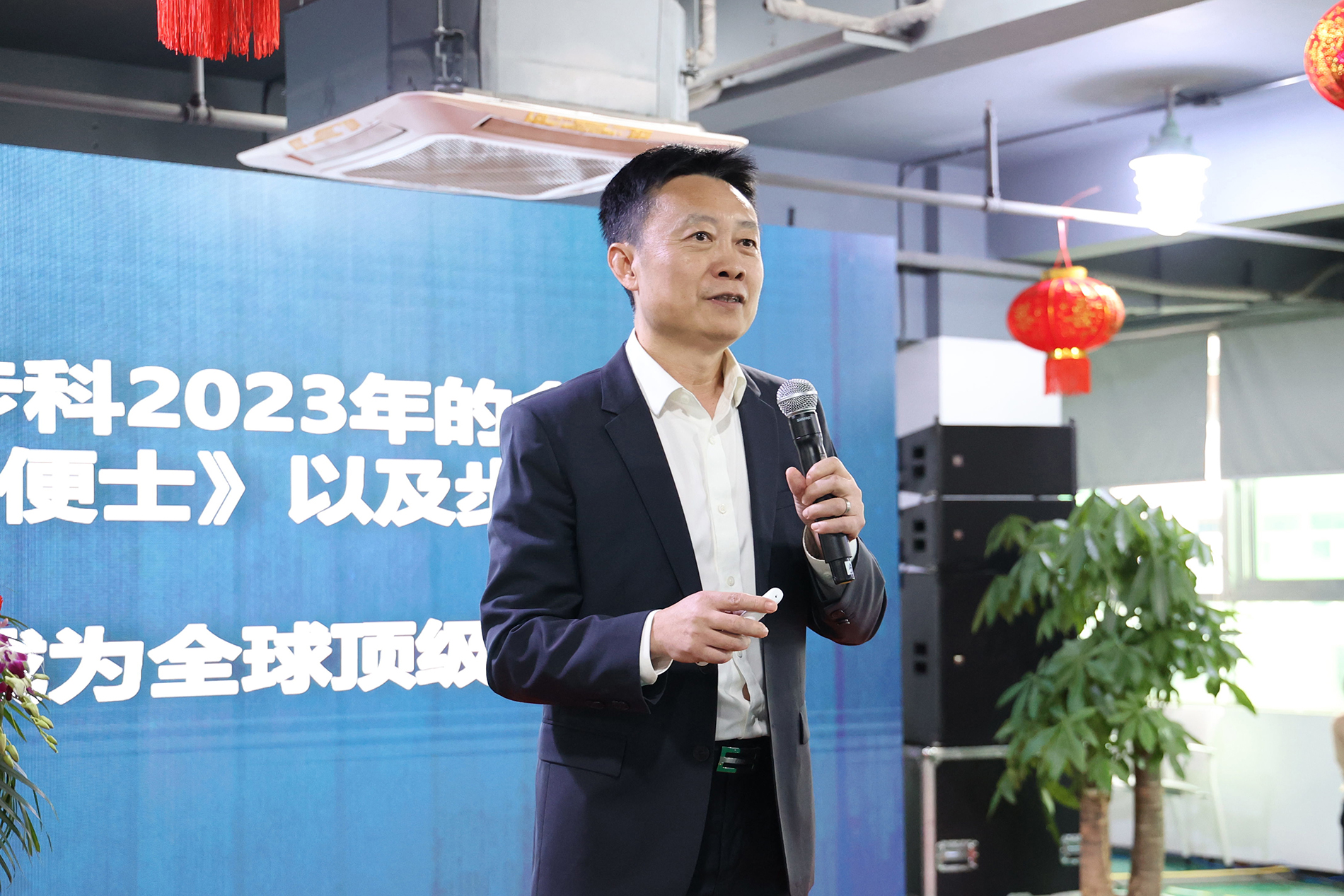 深圳知名品牌, HMI, 工业人机界面, 触摸屏, 自动化解决方案, 数字化中央厨房, 机器物联网, 安博足球股份